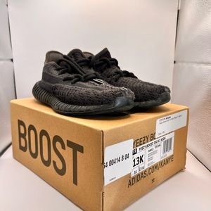 KIDS YEEZY BOOST, size 13